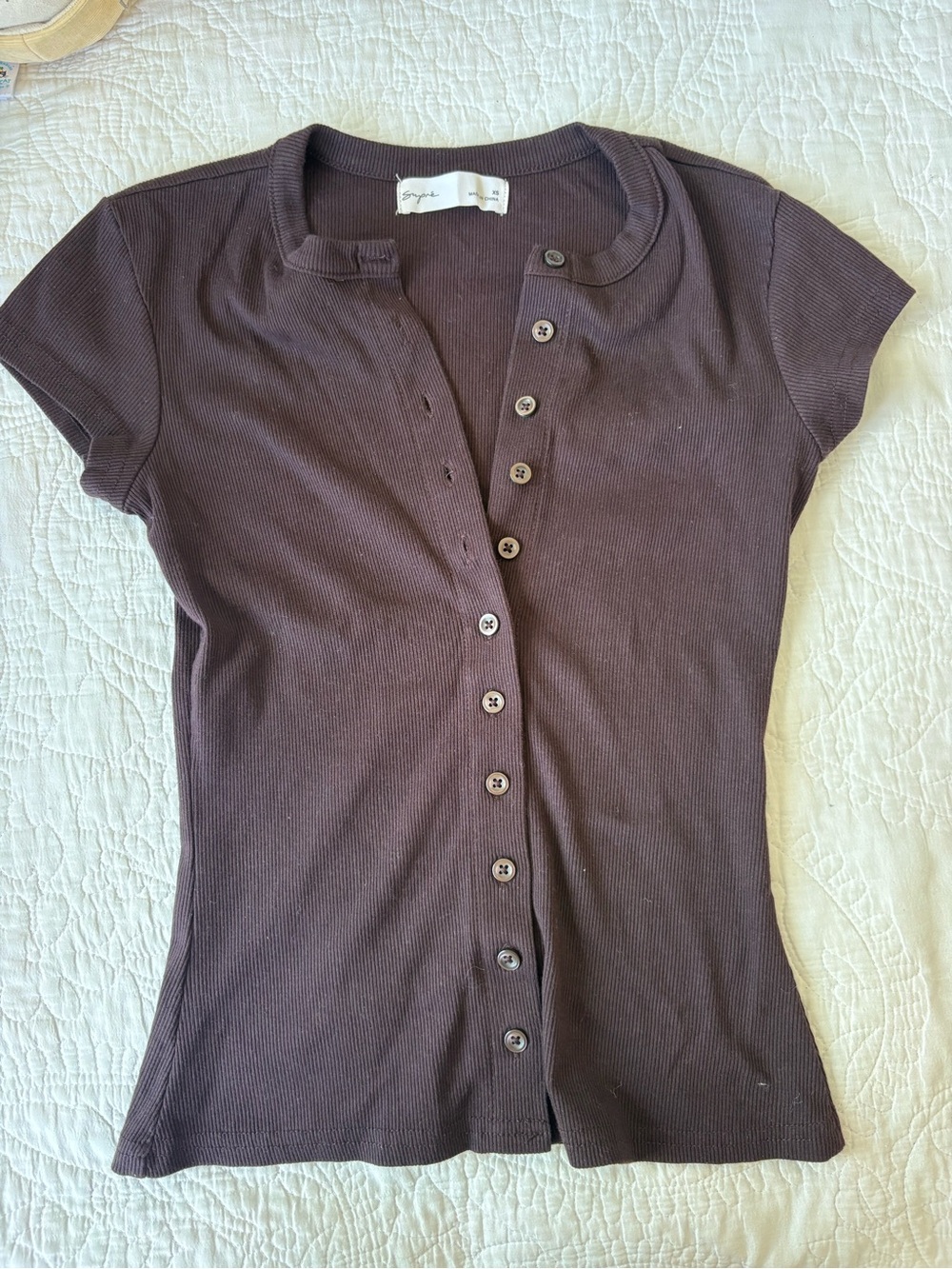 SUPRE Dark Maroon Ribbed Short-Sleeve Button-Front Top